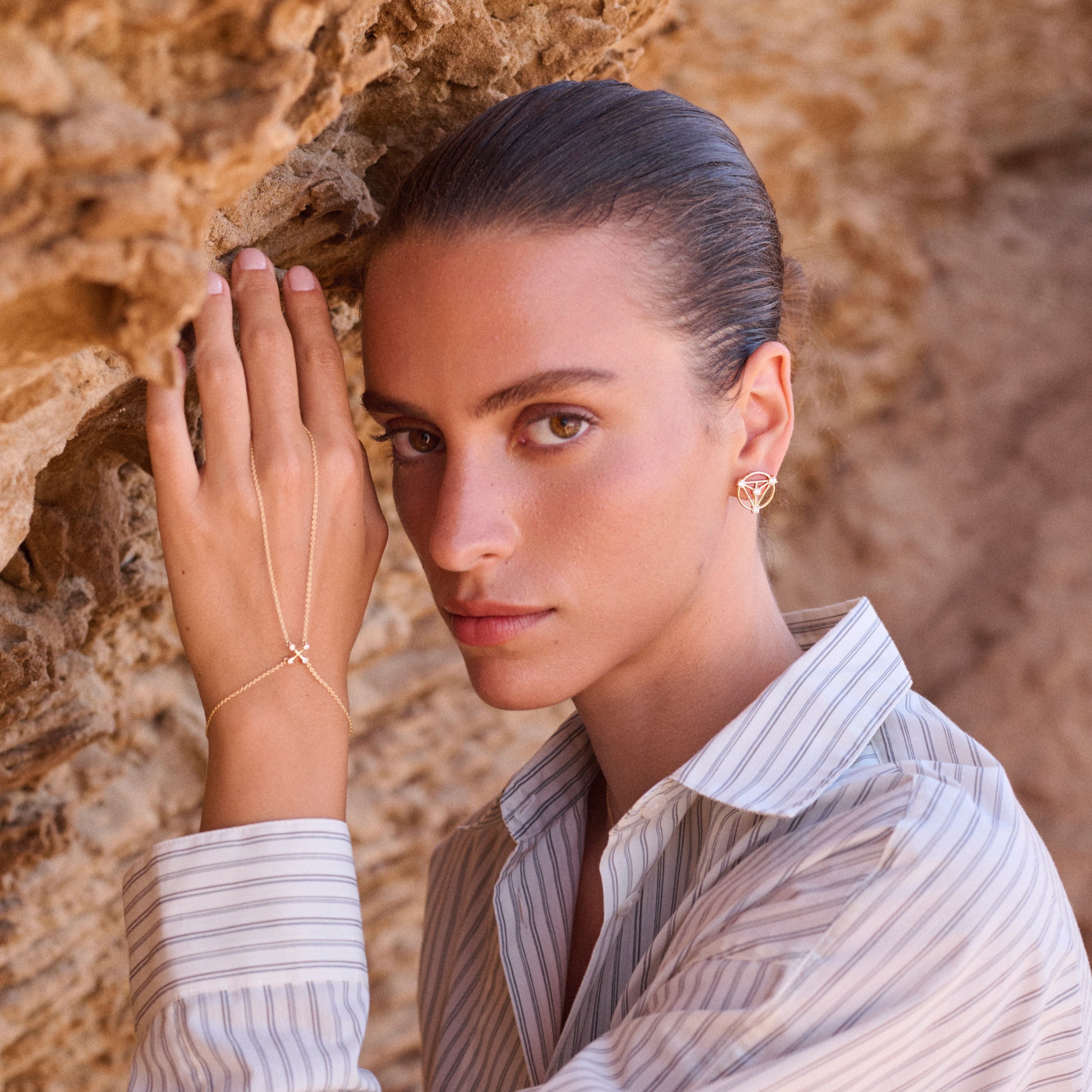 444 Diamond Hand Chain